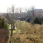 Апартаменты L'hotel Particulier - D'hotes Нанси